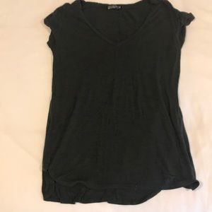 4/$20 Cotton On t-shirt.